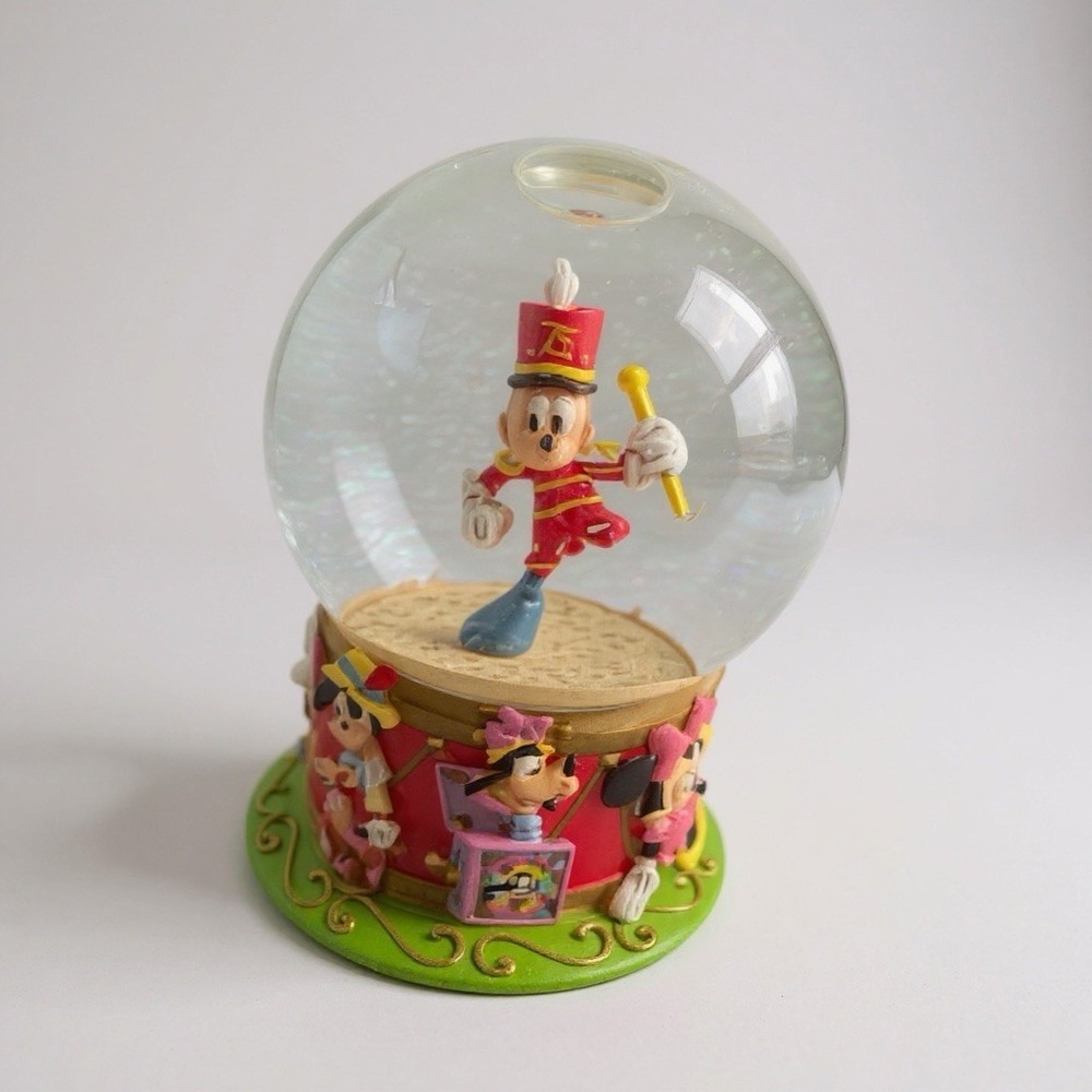 The Disney Store‎ MICKEY MOUSE BAND LEADER SNOWGLOBE Figurine